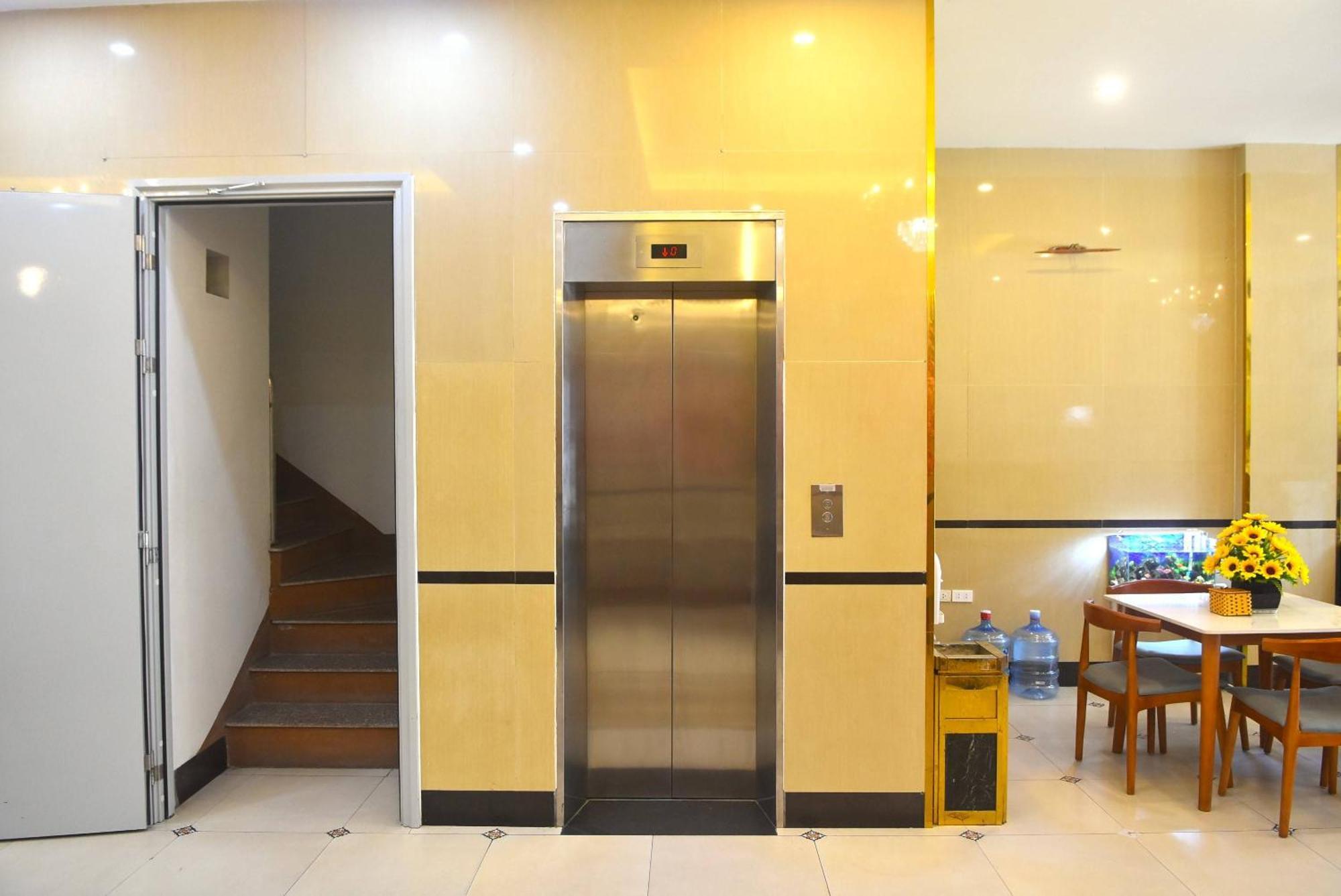 Thanh Hang Hotel Near Emerald My Dinh Hanoj Exteriér fotografie
